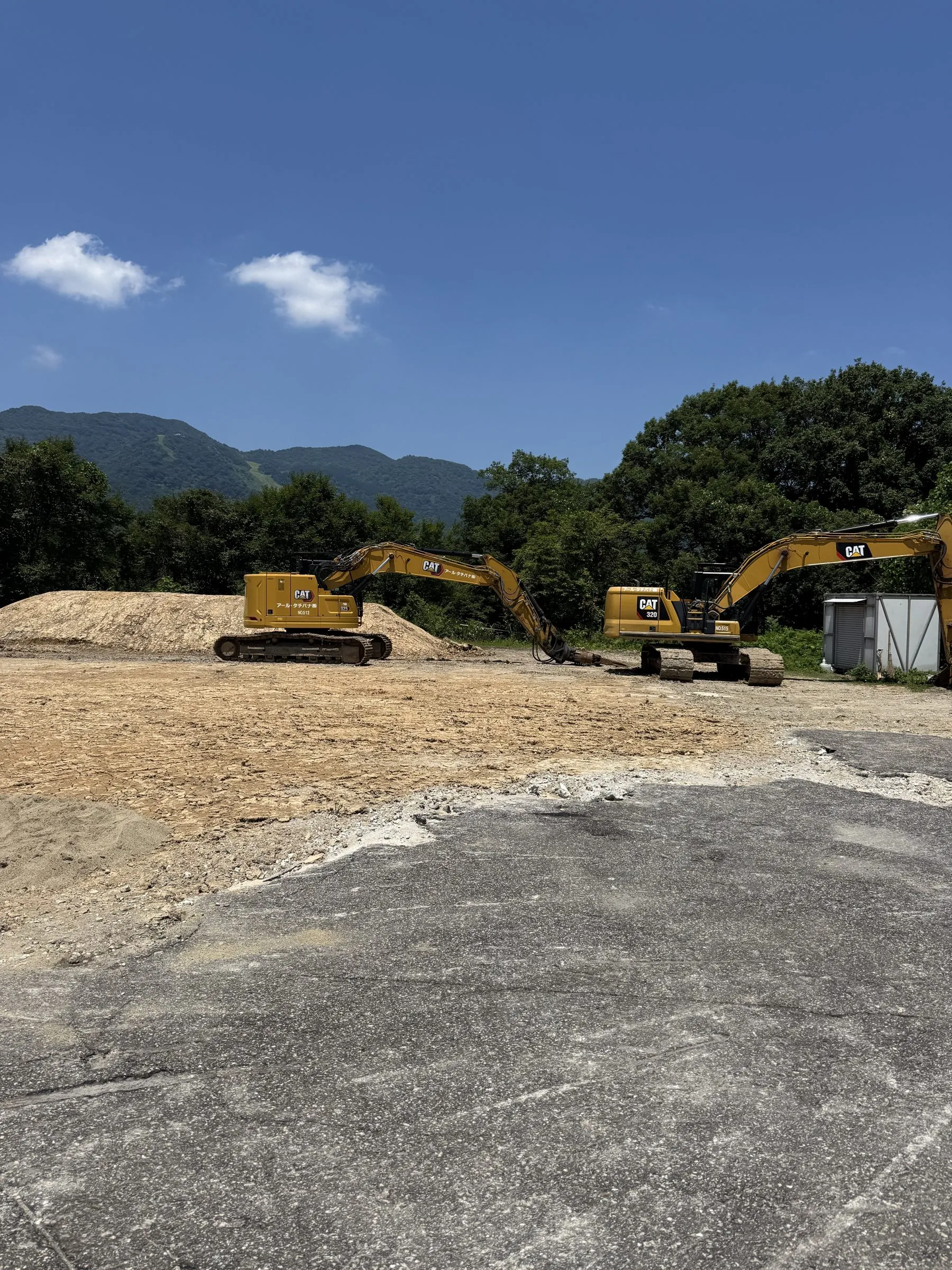 Earthworks under way at the GigaStream Toyama campus